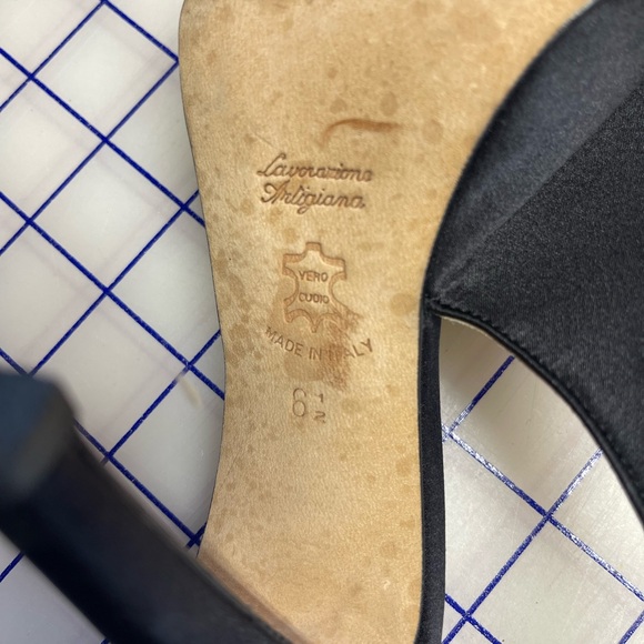 Butter Italy Black Slingback Sandal with Bow 6.5 satin - Picture 7 of 7